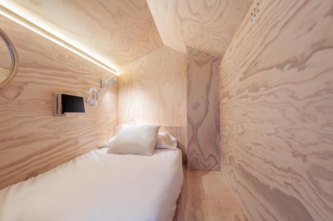 Colo Colo - Single Private Beds Auberge de jeunesse